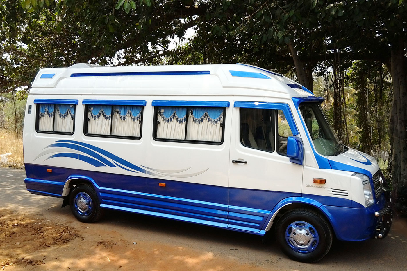 kerala tempo traveller price list